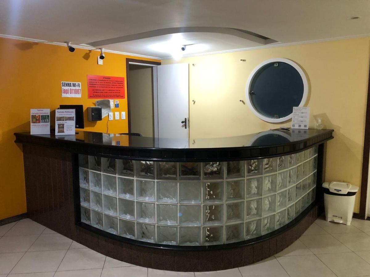 Iapi Hotel Salvador Buitenkant foto